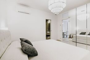 Secret Garden - Suites & Apartments