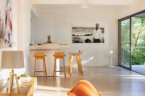 Akwa Santa Teresa Ocean View Villas & Rooms