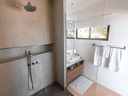 Akwa Santa Teresa Ocean View Villas & Rooms