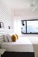 Akwa Santa Teresa Ocean View Villas & Rooms