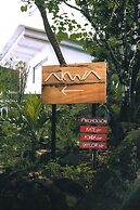 Akwa Santa Teresa Ocean View Villas & Rooms