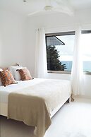 Akwa Santa Teresa Ocean View Villas & Rooms