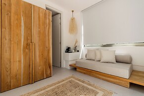 Akwa Santa Teresa Ocean View Villas & Rooms
