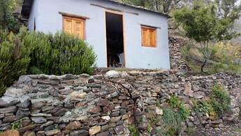 Refugio Arrabales de la Alpujarra - Hostel