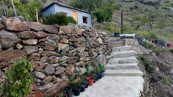 Refugio Arrabales de la Alpujarra - Hostel