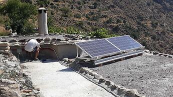 Refugio Arrabales de la Alpujarra - Hostel