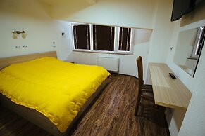 Hotel Kristal Palas