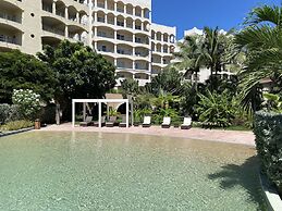 The Hotel Porto Cupecoy