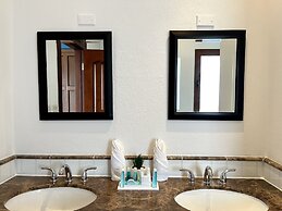 The Hotel Porto Cupecoy