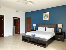 The Hotel Porto Cupecoy