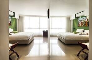 Shoshana Hotel Boutique