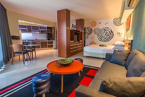 Shoshana Hotel Boutique