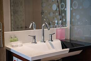 Shoshana Hotel Boutique