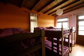 Pie De Via Hostel