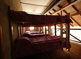 Pie De Via Hostel