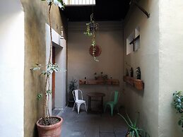 El Descanso Catedral Hotel