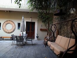 El Descanso Catedral Hotel