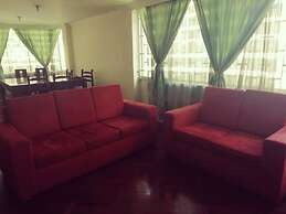 Apartamento Familiar en Zona Residencial