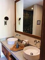 Puri Raya Villa Ubud