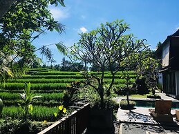 Puri Raya Villa Ubud