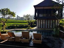 Puri Raya Villa Ubud