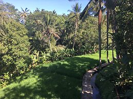 Puri Raya Villa Ubud