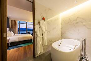 Holiday Inn Express Yichang Riverside by IHG