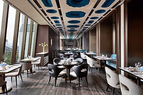 JW Marriott Marquis Hotel Shanghai Pudong
