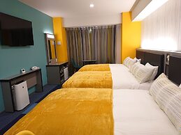 Green Rich Hotel Okinawa Nago