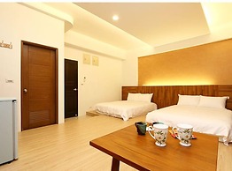 Meet Love at Pacific Ocean Turtle Island B&B