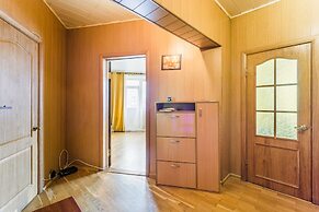 Apartment on Krasnoprudnaya Street 1