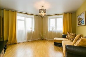 Apartment on Krasnoprudnaya Street 1