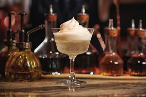 Fingal - A Luxury Floating Hotel