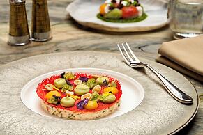 Fingal - A Luxury Floating Hotel