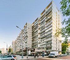 Apartment on B Polyanka 30