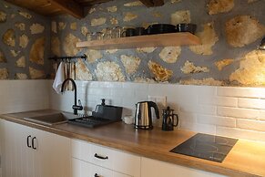 Kyma Suites - Adults only