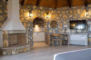 Kyma Suites - Adults only