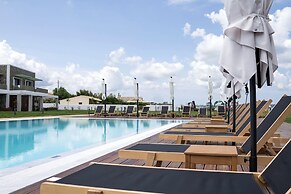 Kyma Suites - Adults only