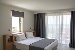 Kyma Suites - Adults only