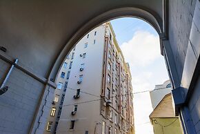 Apartment on Bolshoy Gnezdnikovskiy Pereulok 10