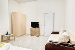 Apartment on Bolshoy Gnezdnikovskiy Pereulok 10