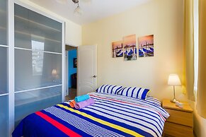 Apartment on Oruzheiniy 13