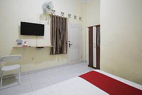 OYO 654 Fabio Guest House Syariah