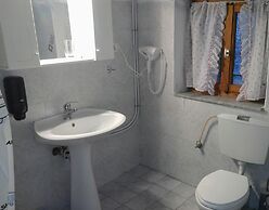 Rina's House Meteora