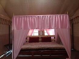 Nova Patgar Tents