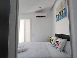 AYZ Frailes - Auto check-in property