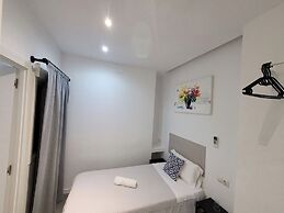 AYZ Frailes - Auto check-in property