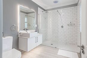 Whale Coast Ocean Villa