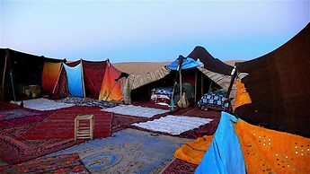 Bivouac Les Touareg Chez Bachir