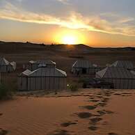 Bivouac Les Touareg Chez Bachir